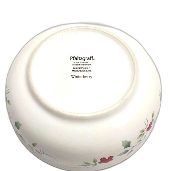 Pfaltzgraff "Merry Everything" Winterberry Christmas Bowl 7" Diameter - Picture 5 of 7